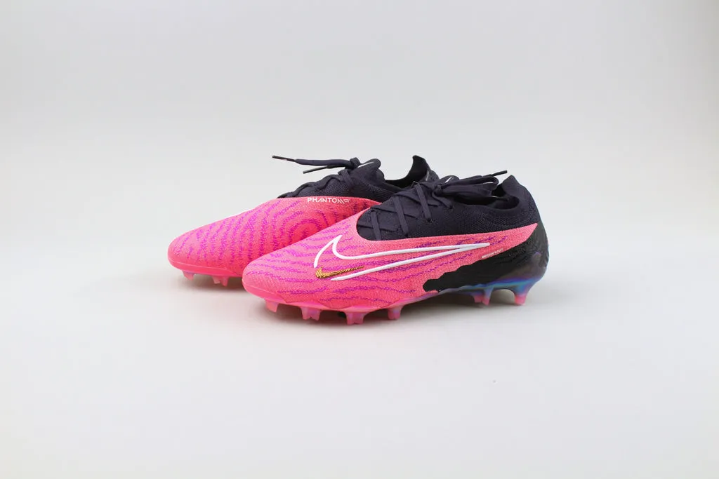 NIKE GRIPKNIT PHANTOM GX ELITE FG 'HYPER PINK'  37.5 (ARCHIVE)