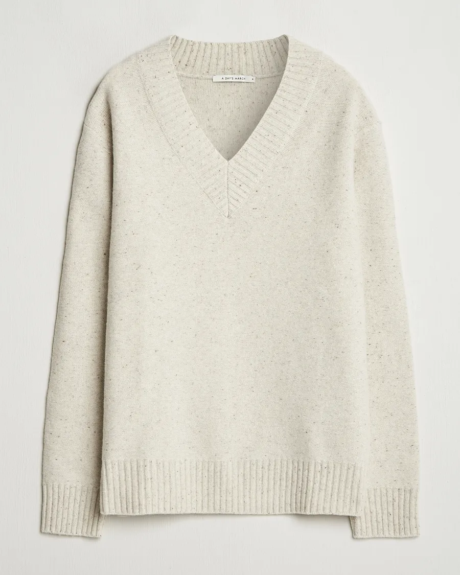 STANLEY BOILED MERINO VNECK SWEATER SNOW